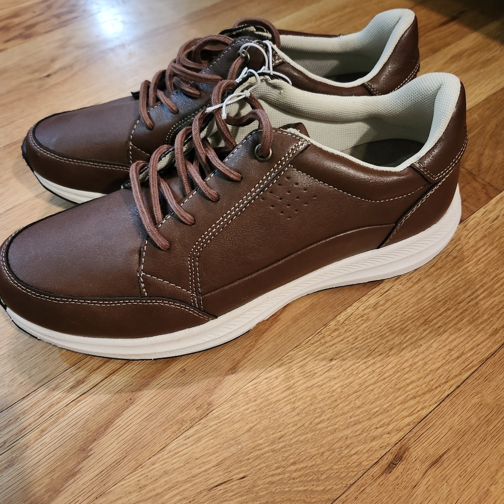 Men's Saddlebred Brown Leather Shoes - Size 9